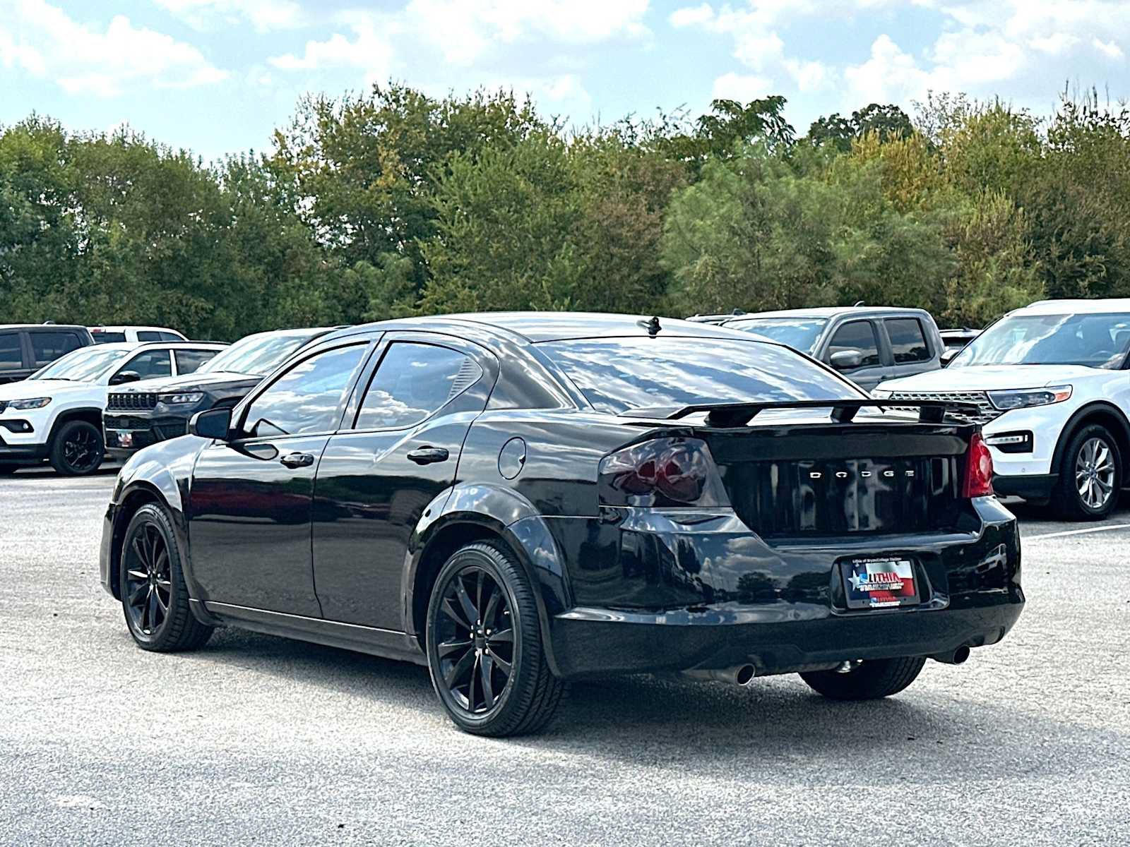 Used 2013 Dodge Avenger SE FWD image 13