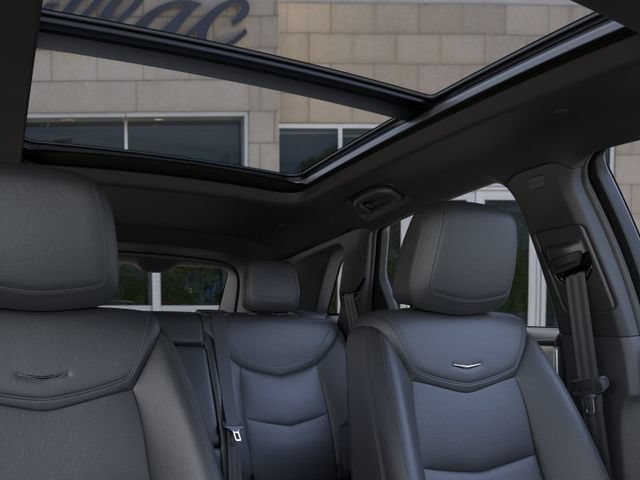 New 2026 Cadillac XT5 Premium Luxury w/ LPO, Floor Liner Package AWD/4WD image 24
