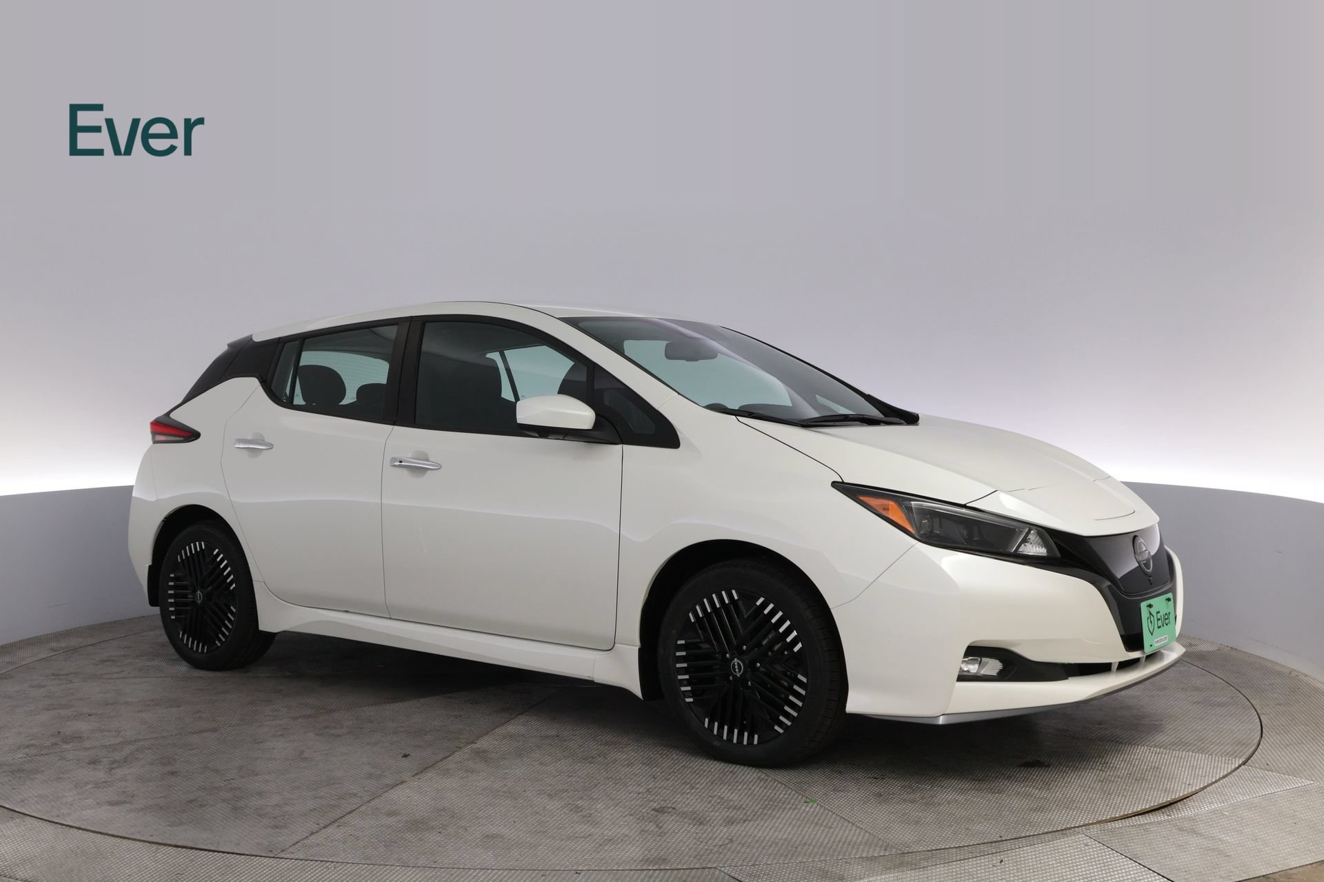Used 2024 Nissan Leaf SV Plus FWD image 14