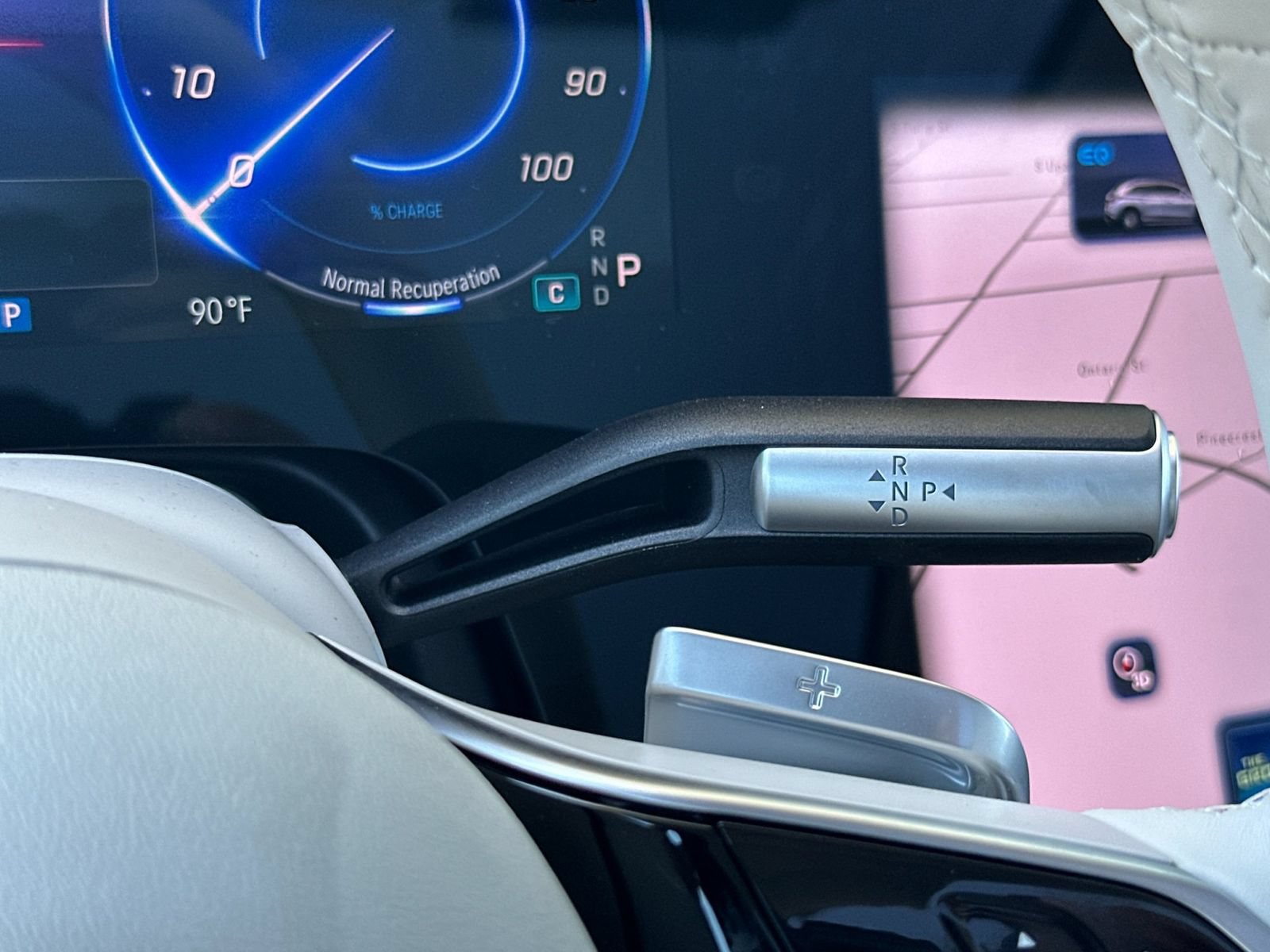 New 2026 Mercedes-Benz EQS 400 4MATIC SUV image 25