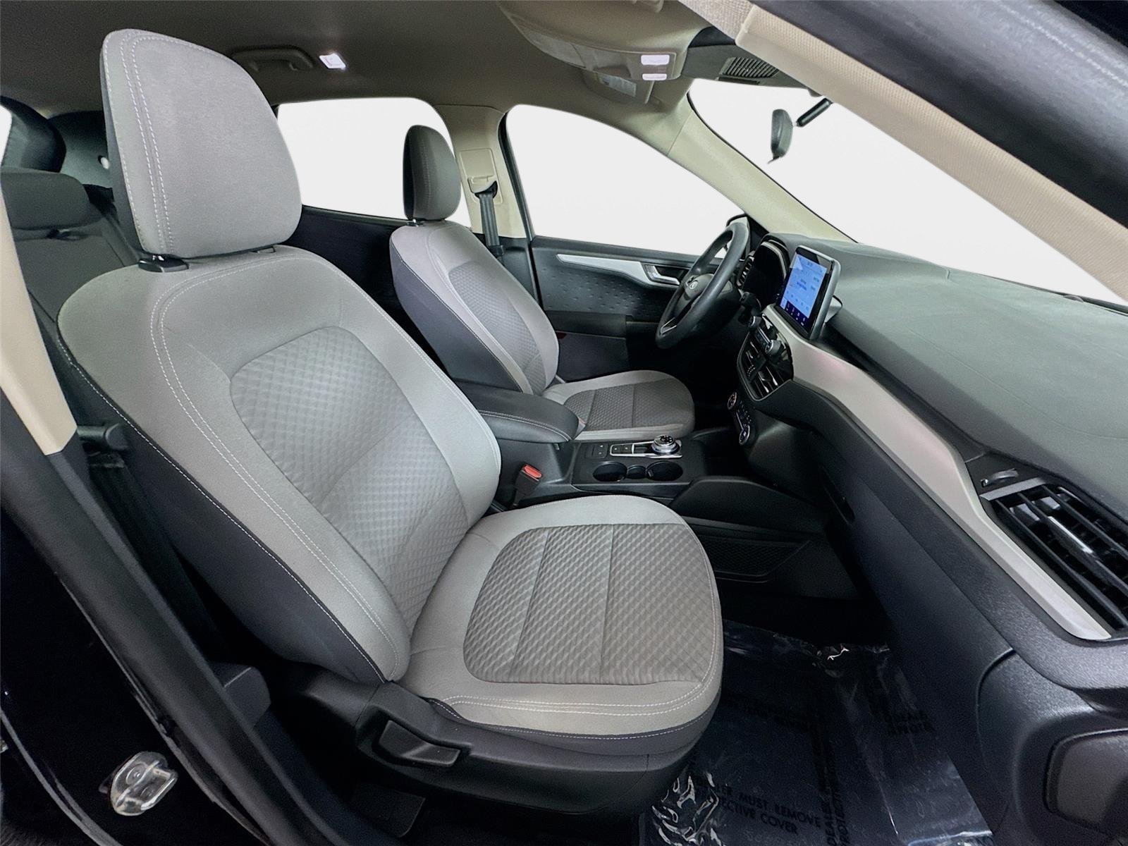 Used 2020 Ford Escape SE FWD image 29