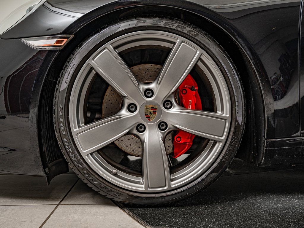Used 2017 Porsche 911 Carrera S image 11