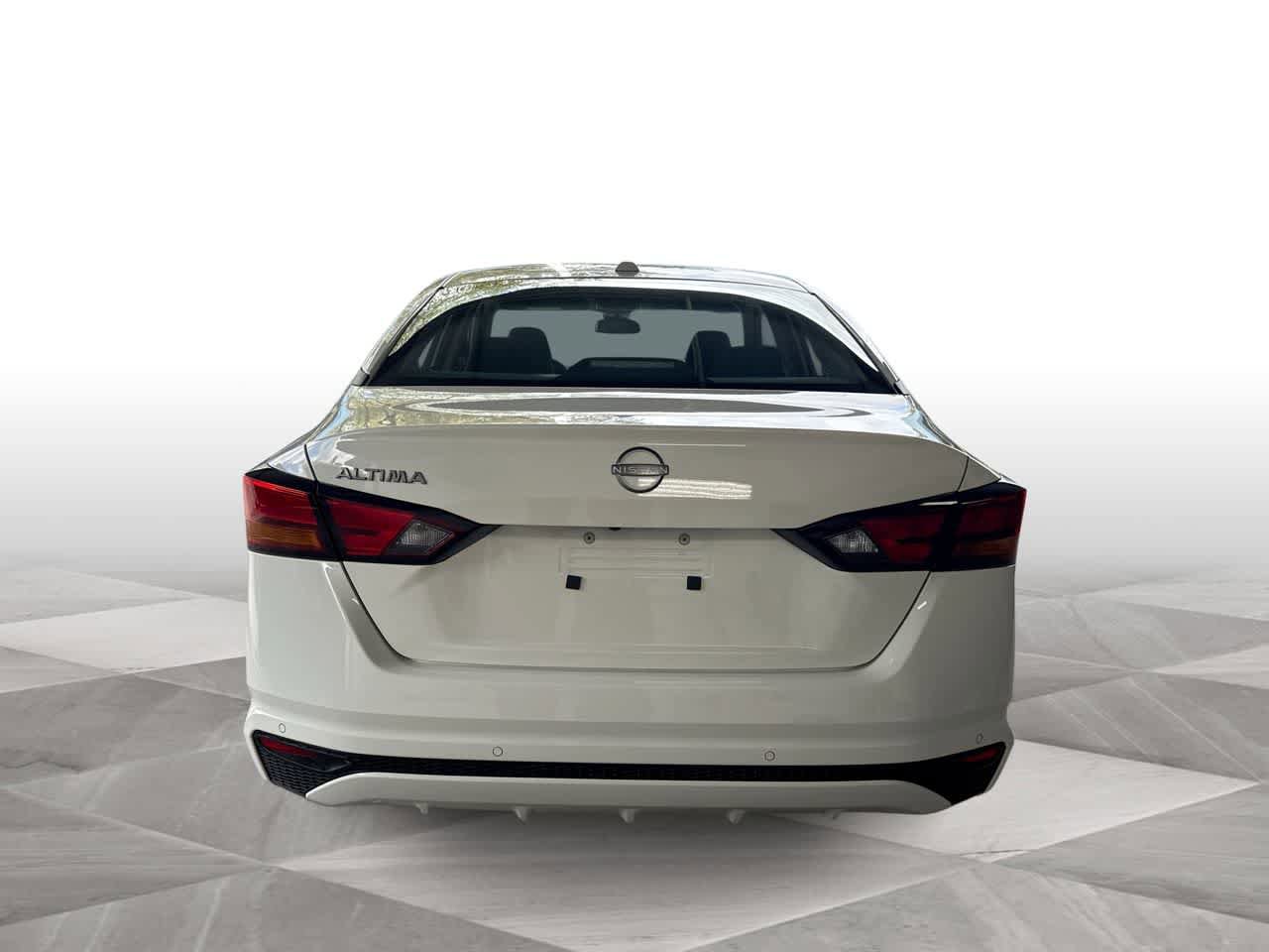 Used 2025 Nissan Altima 2.5 SV FWD image 7