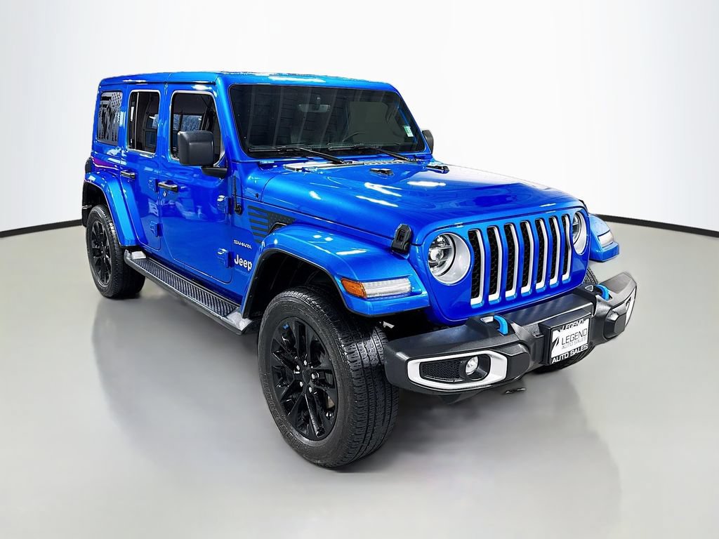Used 2022 Jeep Wrangler Unlimited Sahara AWD/4WD image 4
