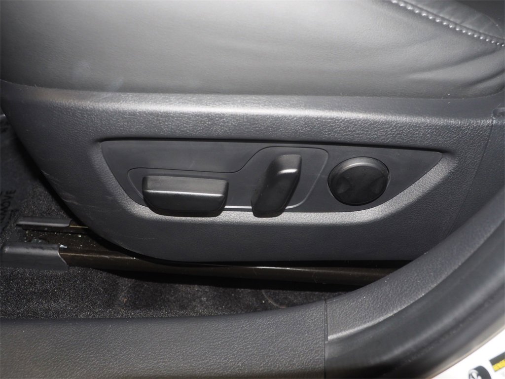 Certified 2025 MAZDA CX-30 AWD 2.5 S w/ Preferred Package image 27