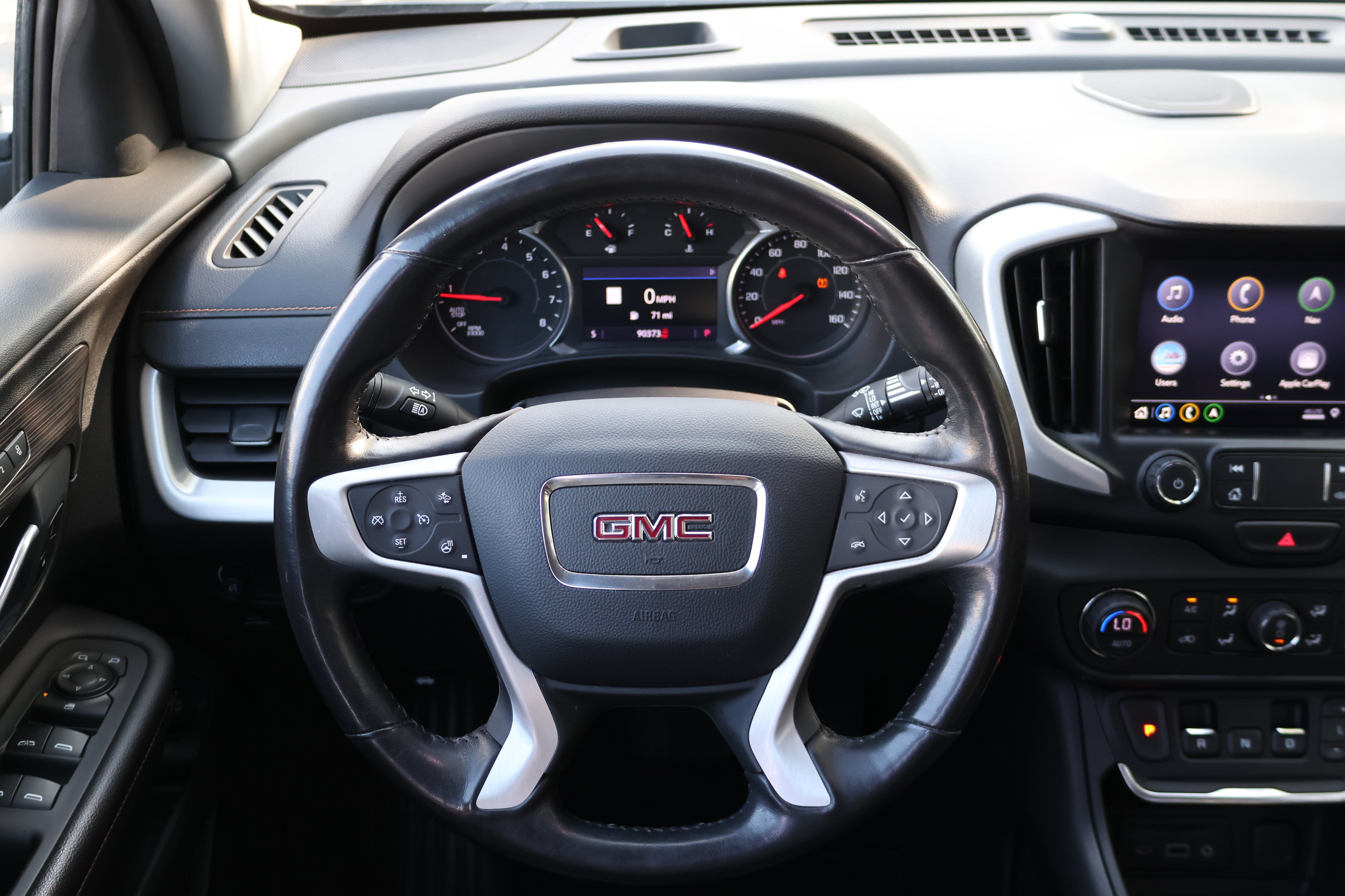 Used 2020 GMC Terrain SLT w/ Preferred Package AWD/4WD image 27