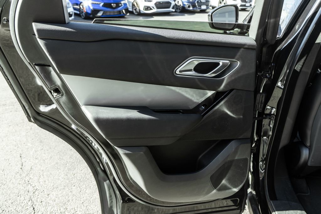 Used 2024 Land Rover Range Rover Velar S image 24