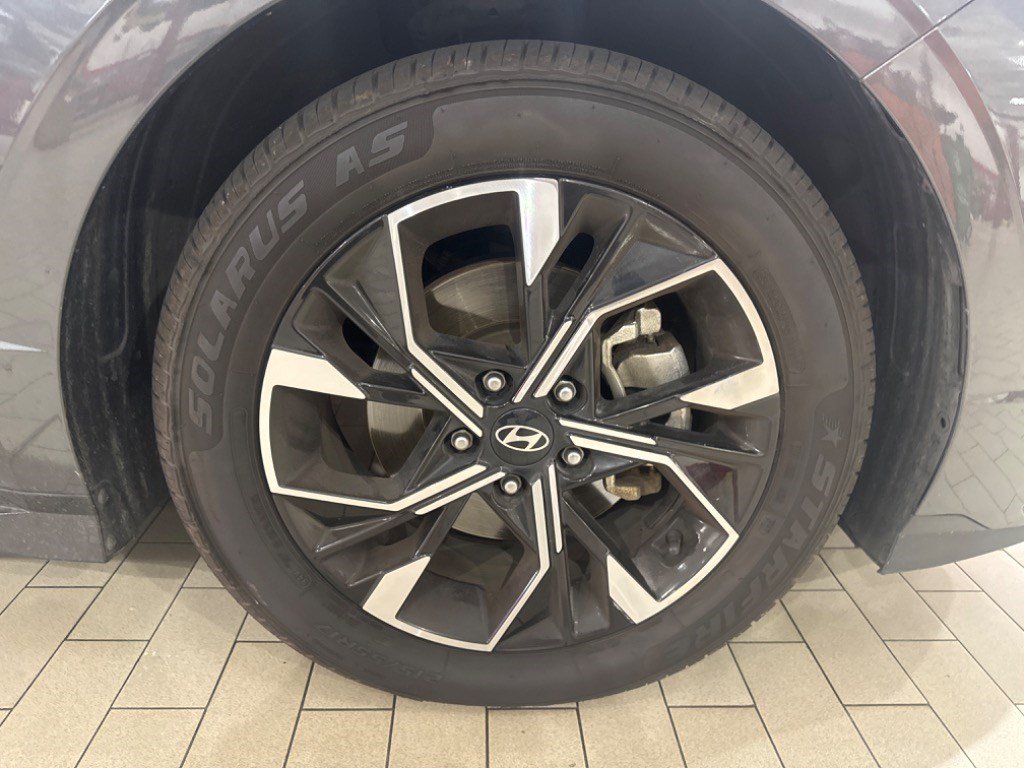 Used 2025 Hyundai Sonata SEL FWD image 49