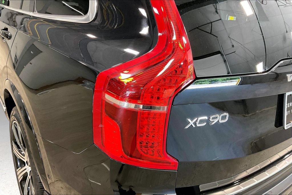 Certified 2023 Volvo XC90 B6 Ultimate w/ Protection Package Premier AWD/4WD image 24