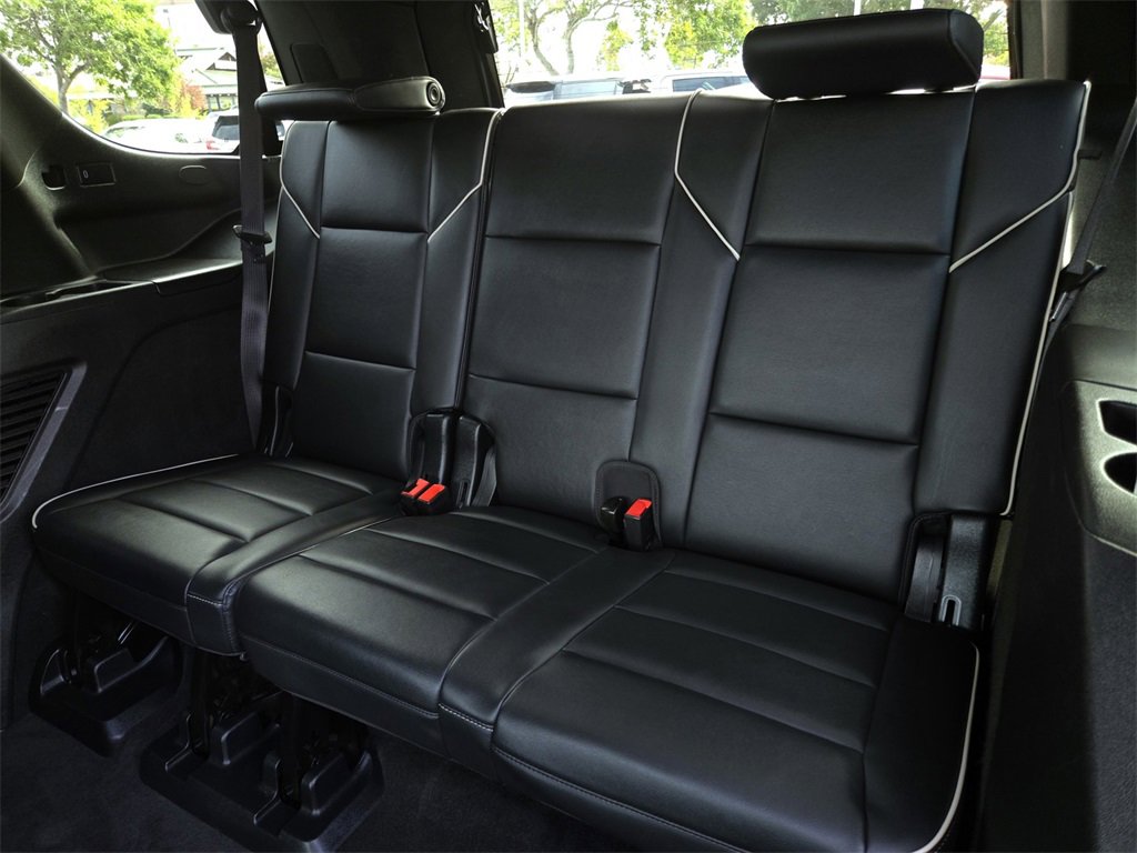 Used 2023 Cadillac Escalade Sport image 16