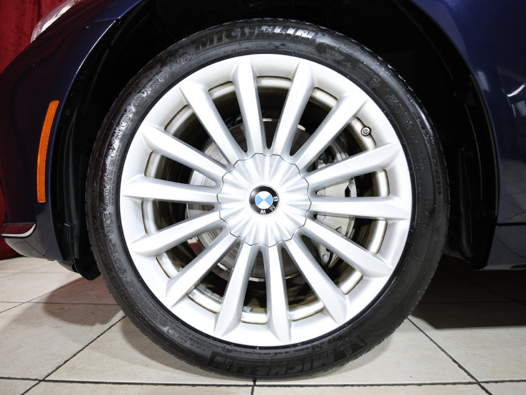 Used 2018 BMW 740i RWD image 6