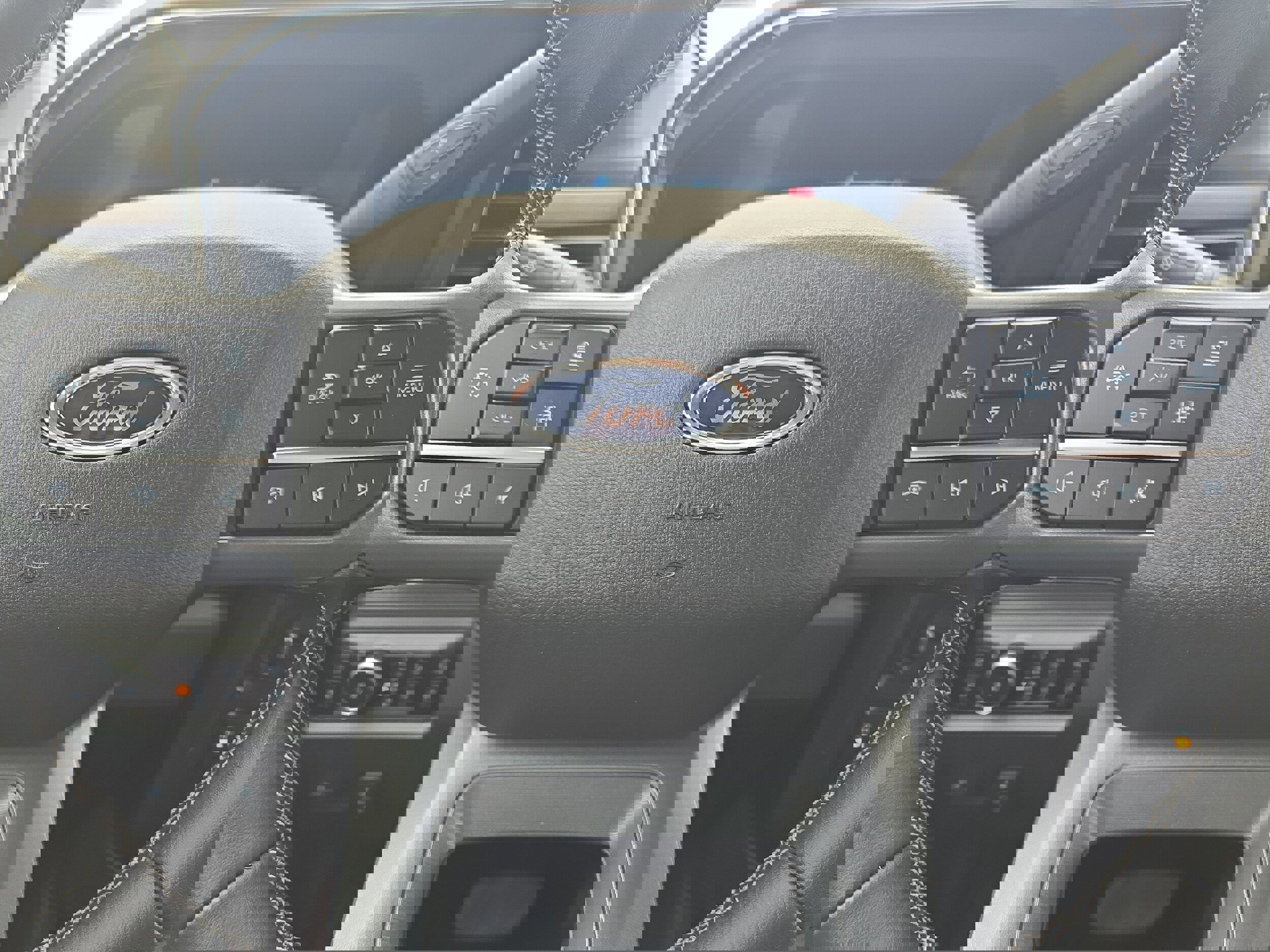 New 2026 Ford F350 Lariat w/ Lariat Premium Package image 26