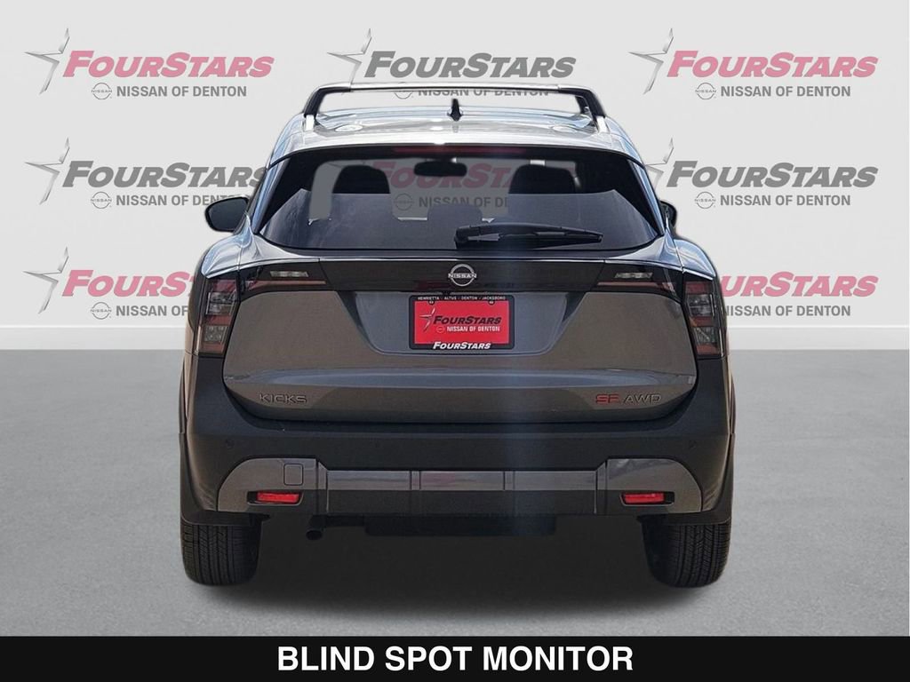 New 2026 Nissan Kicks SR w/ Cold Weather Package image 5