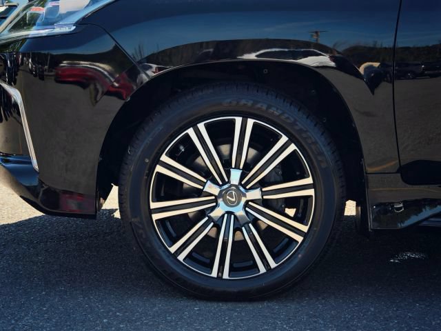 Used 2018 Lexus LX 570 4WD image 69
