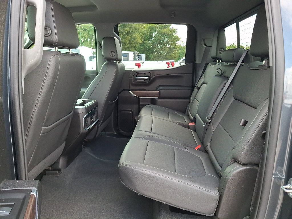 Used 2022 GMC Sierra 1500 SLT w/ SLT Premium Plus Package AWD/4WD image 13