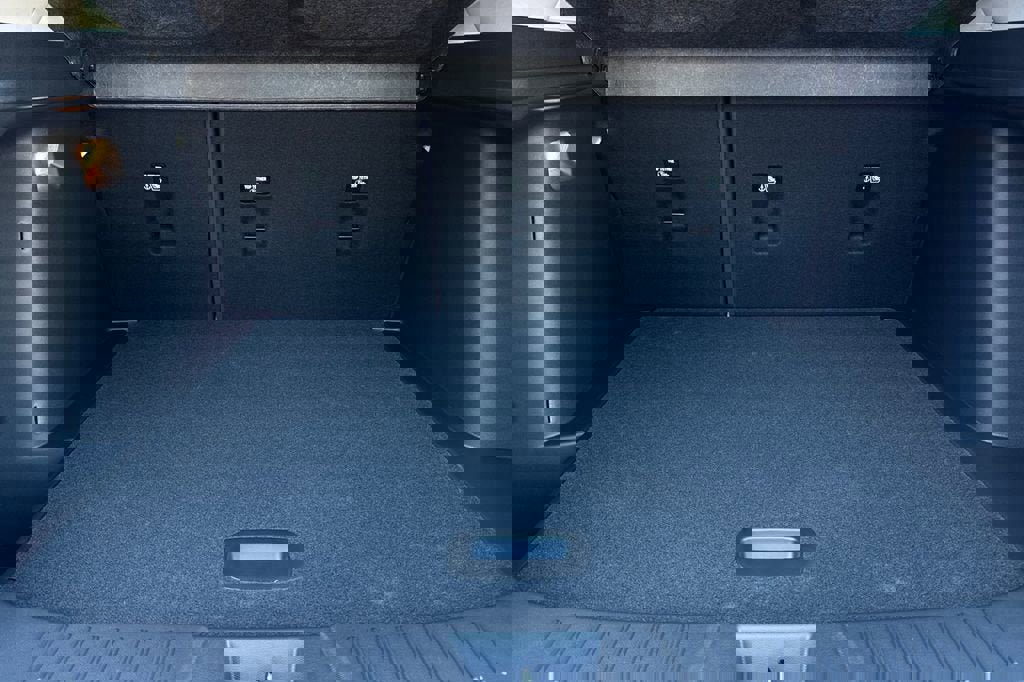 New 2026 Chevrolet Trax LT w/ Sunroof Package image 15