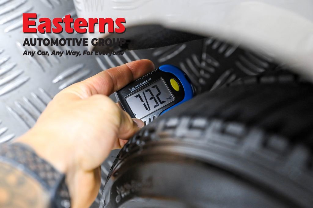 Used 2020 Toyota Prius Prime XLE image 25