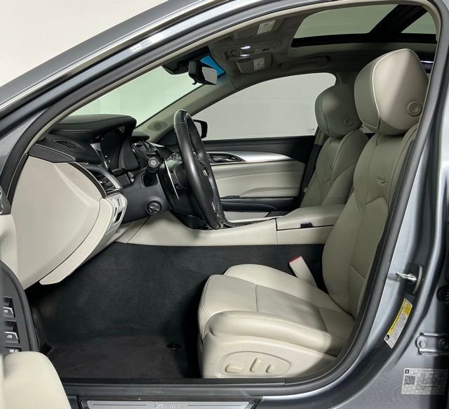 Used 2019 Cadillac CTS Luxury RWD image 13