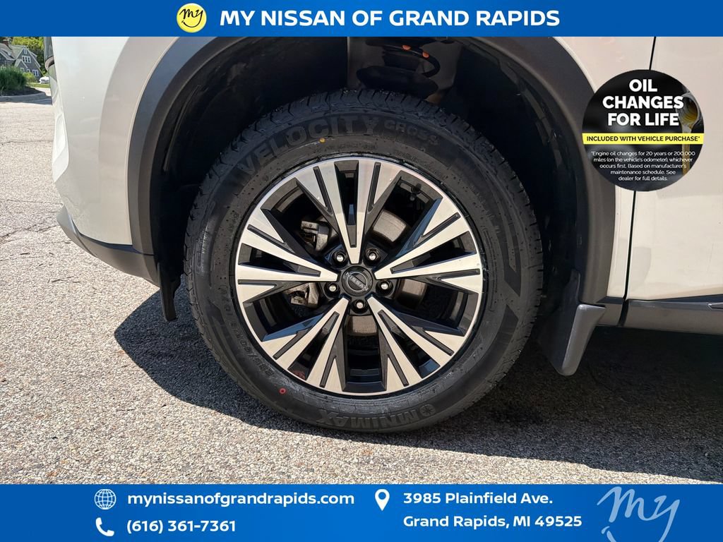 Used 2023 Nissan Rogue SV AWD/4WD image 31