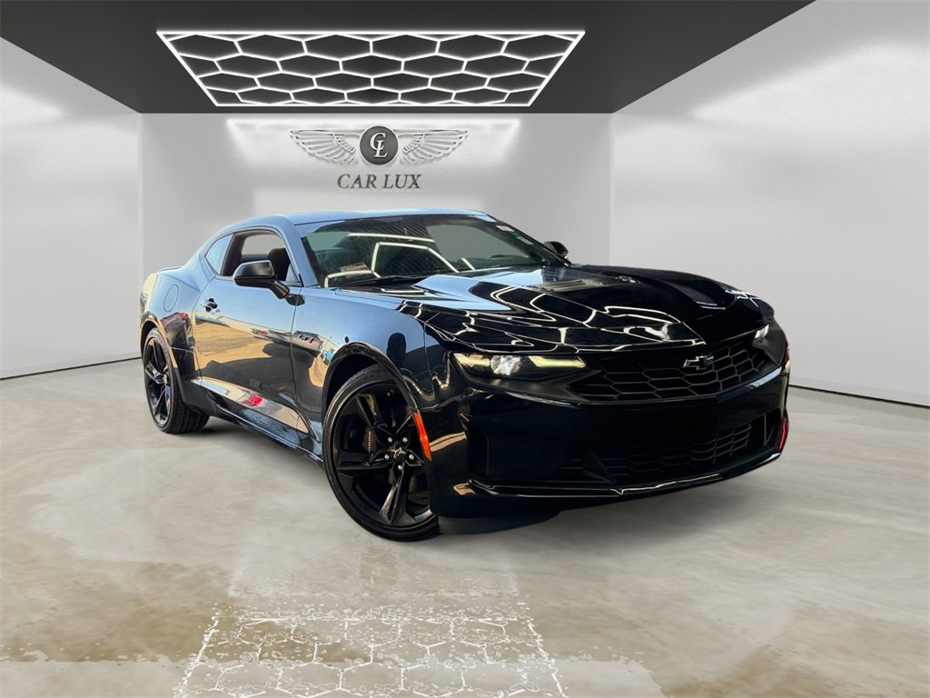 Used 2023 Chevrolet Camaro LT image 7
