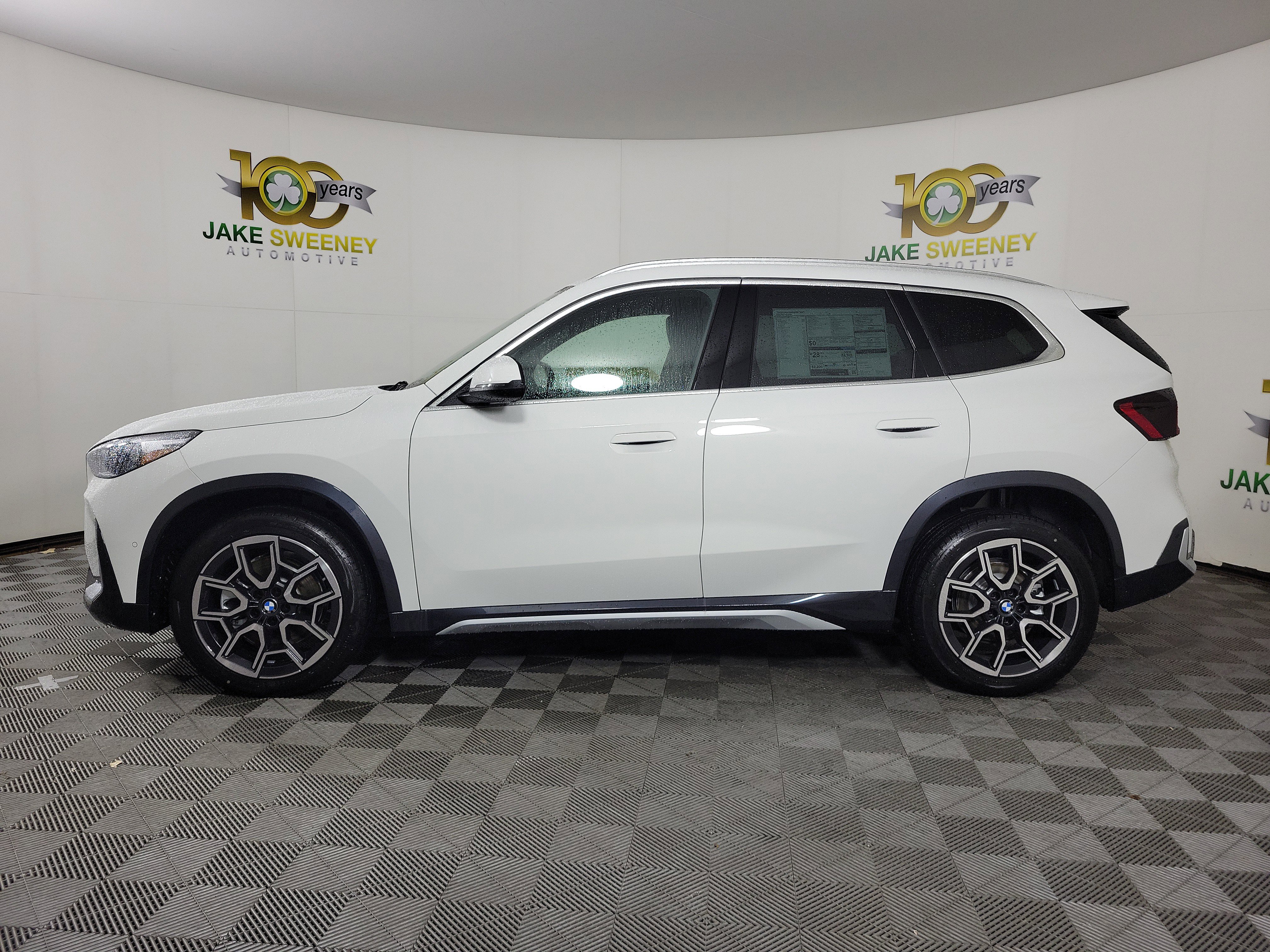 New 2026 BMW X1 xDrive28i w/ Convenience Package image 4