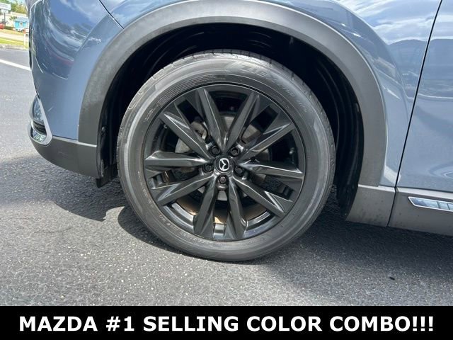 Used 2023 MAZDA CX-9 Carbon Edition image 9