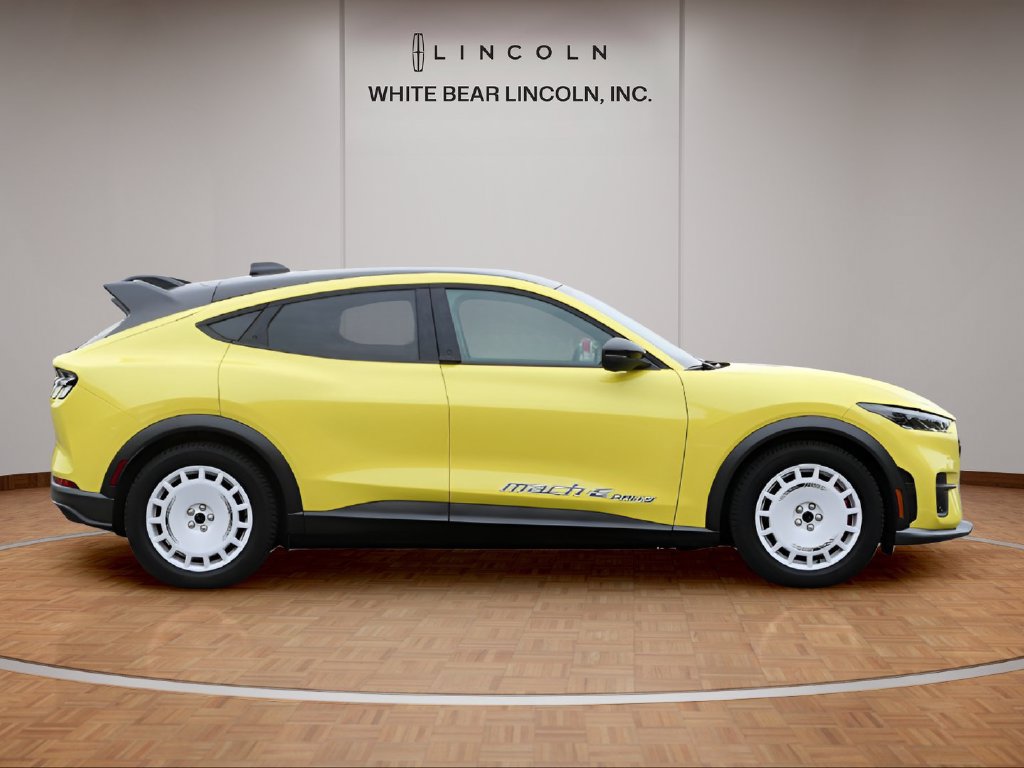 Used 2025 Ford Mustang Mach-E GT AWD/4WD image 4
