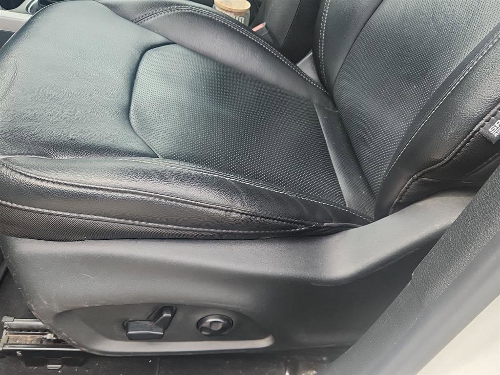 Used 2019 Jeep Compass High Altitude AWD/4WD image 13