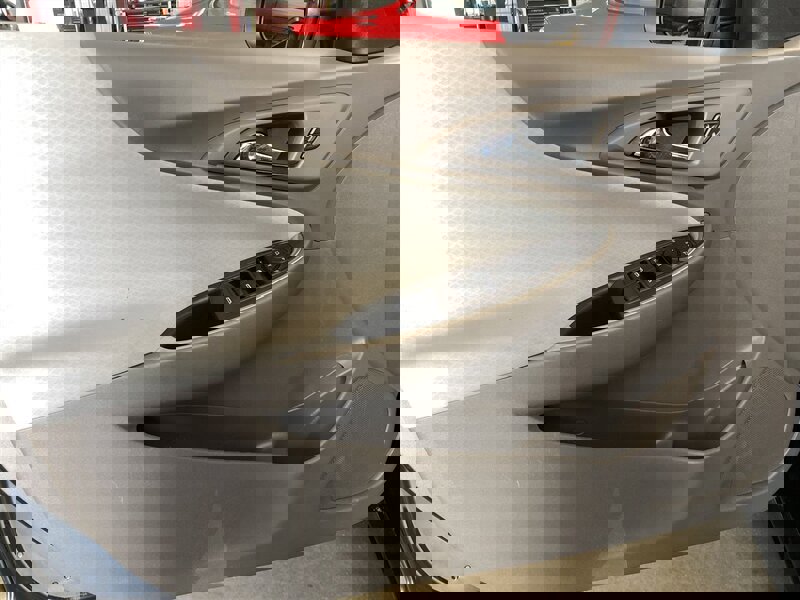 Used 2020 Chevrolet Malibu LT image 20