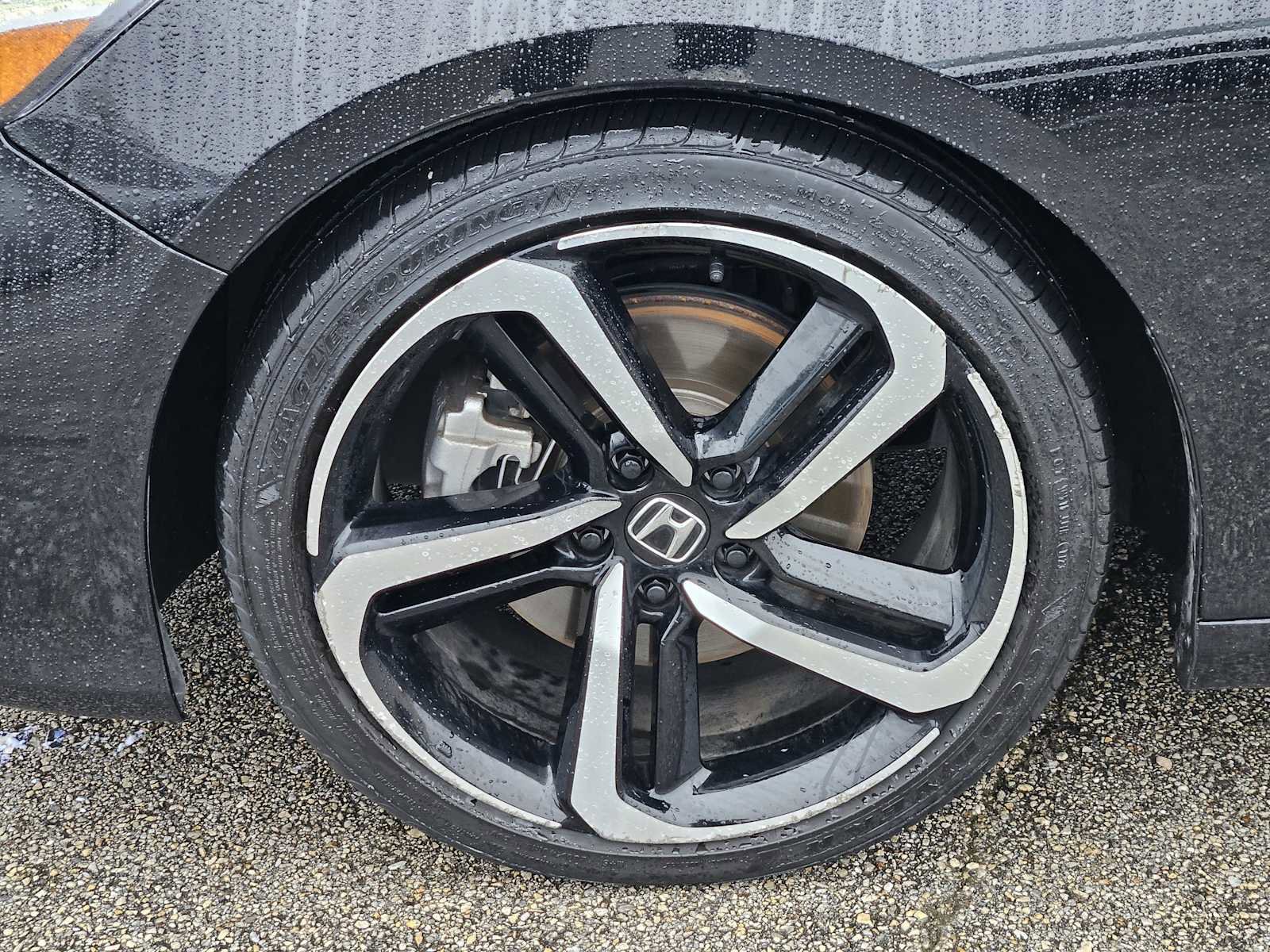 Used 2018 Honda Accord Sport image 8