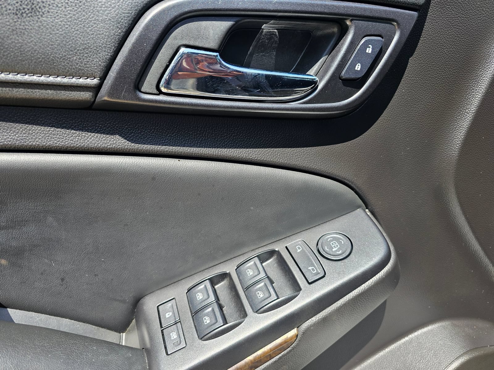 Used 2016 Chevrolet Tahoe LS AWD/4WD image 12