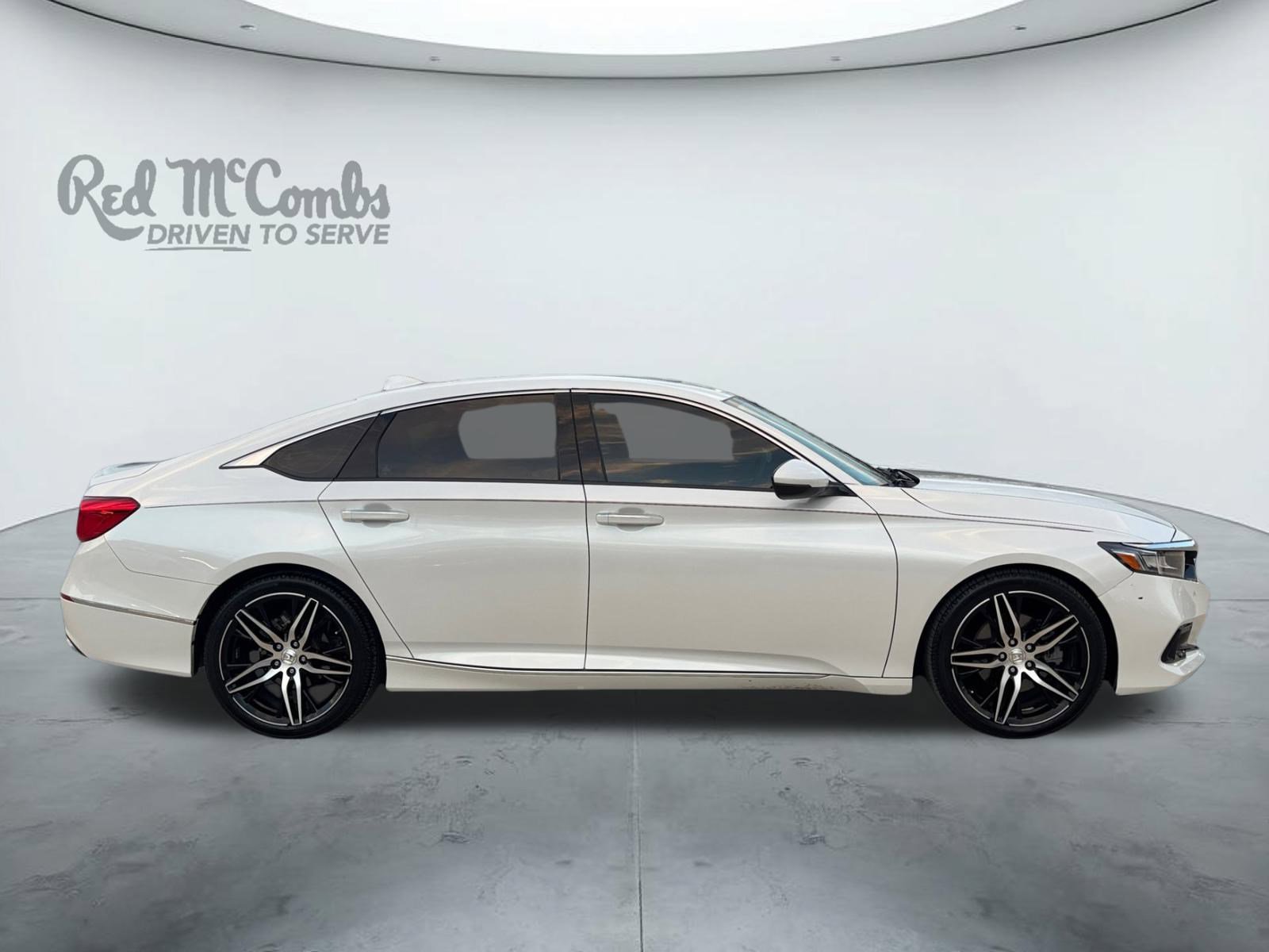 Used 2022 Honda Accord Touring image 6