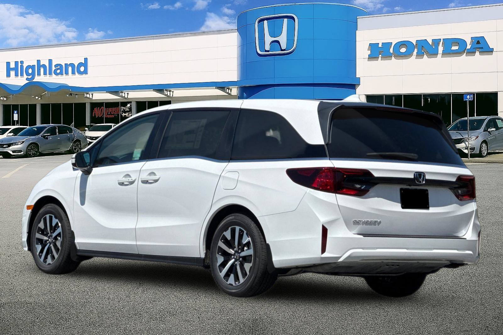 New 2027 Honda Odyssey EX-L image 3