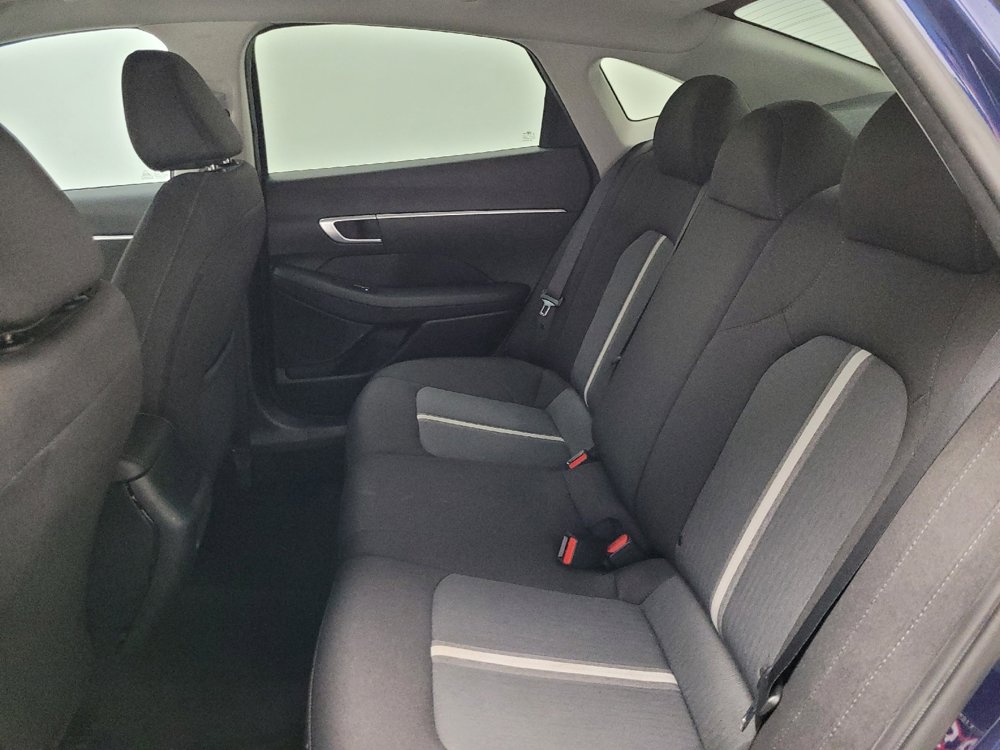 Used 2022 Hyundai Sonata SE w/ Cargo Package image 18