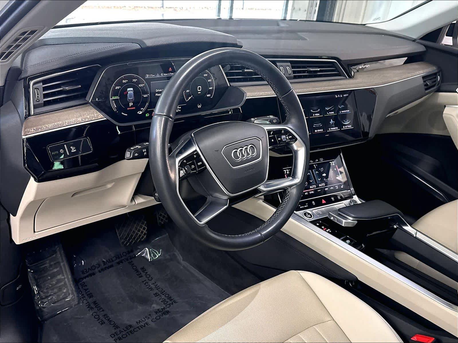 Used 2024 Audi Q8 e-tron Premium Plus AWD/4WD image 18