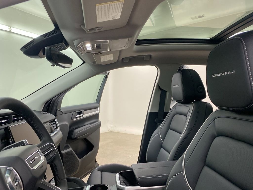 New 2026 GMC Terrain Denali image 33