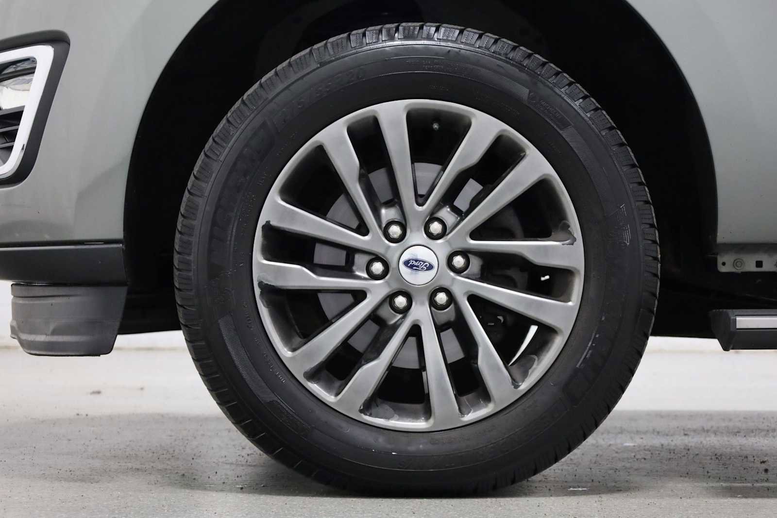 Used 2019 Ford Expedition Limited AWD/4WD image 38