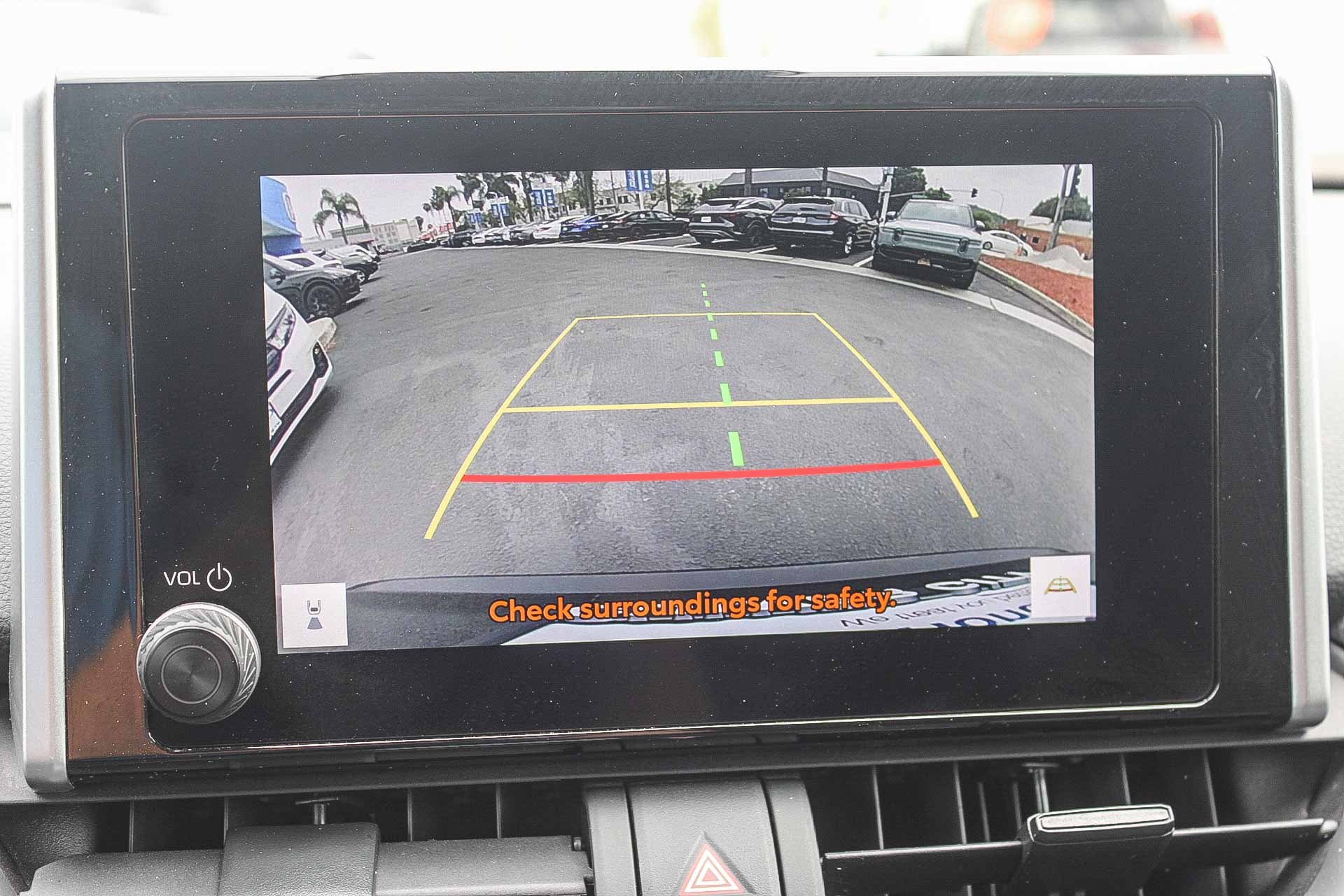 Used 2025 Toyota RAV4 XLE image 25