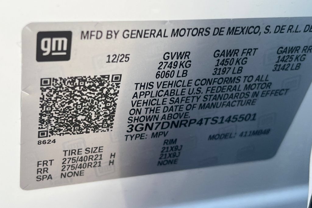 New 2026 Chevrolet Equinox EV LT w/ Convenience Package II FWD image 22