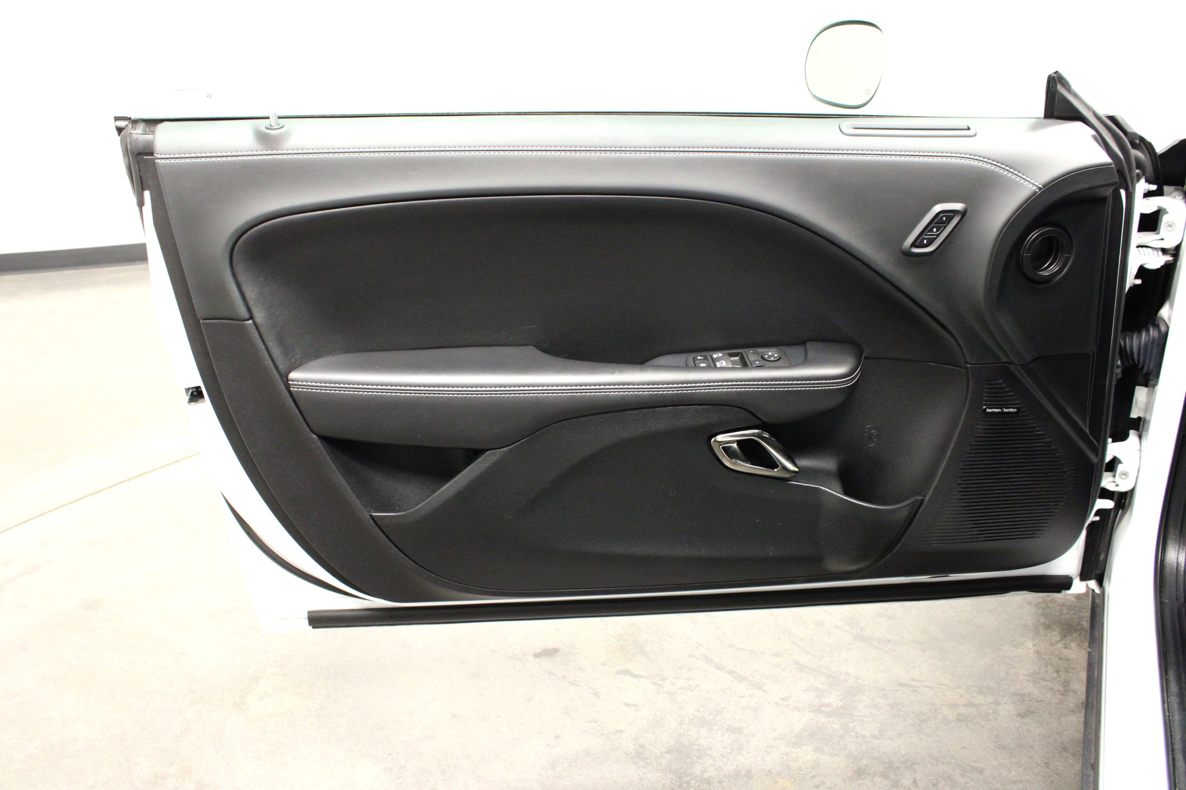 Used 2022 Dodge Challenger SRT Hellcat Redeye image 12