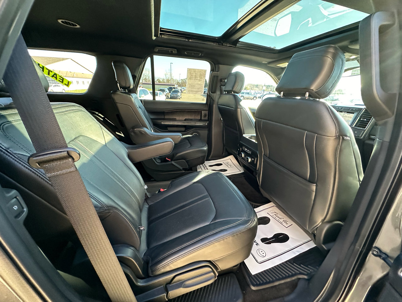 Used 2018 Ford Expedition Limited image 9