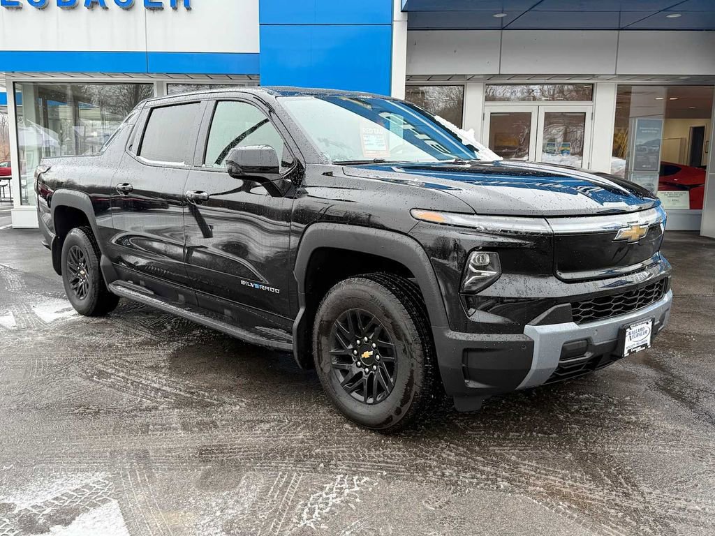 New 2026 Chevrolet Silverado EV LT image 3