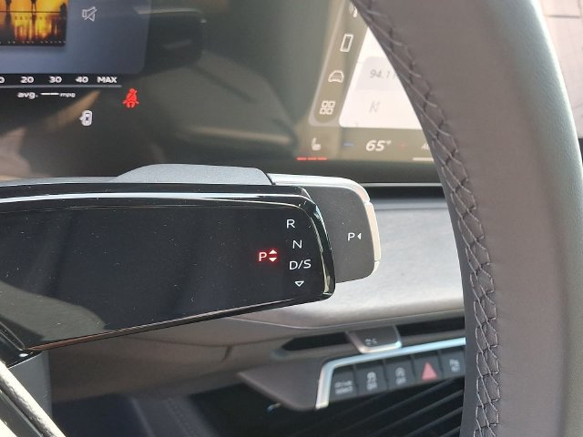 New 2026 Audi Q3 quattro 2.0T AWD/4WD image 11