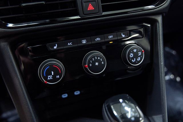 Used 2023 Volkswagen Taos S image 18