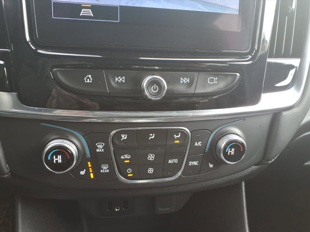 Certified 2023 Chevrolet Traverse LT image 24