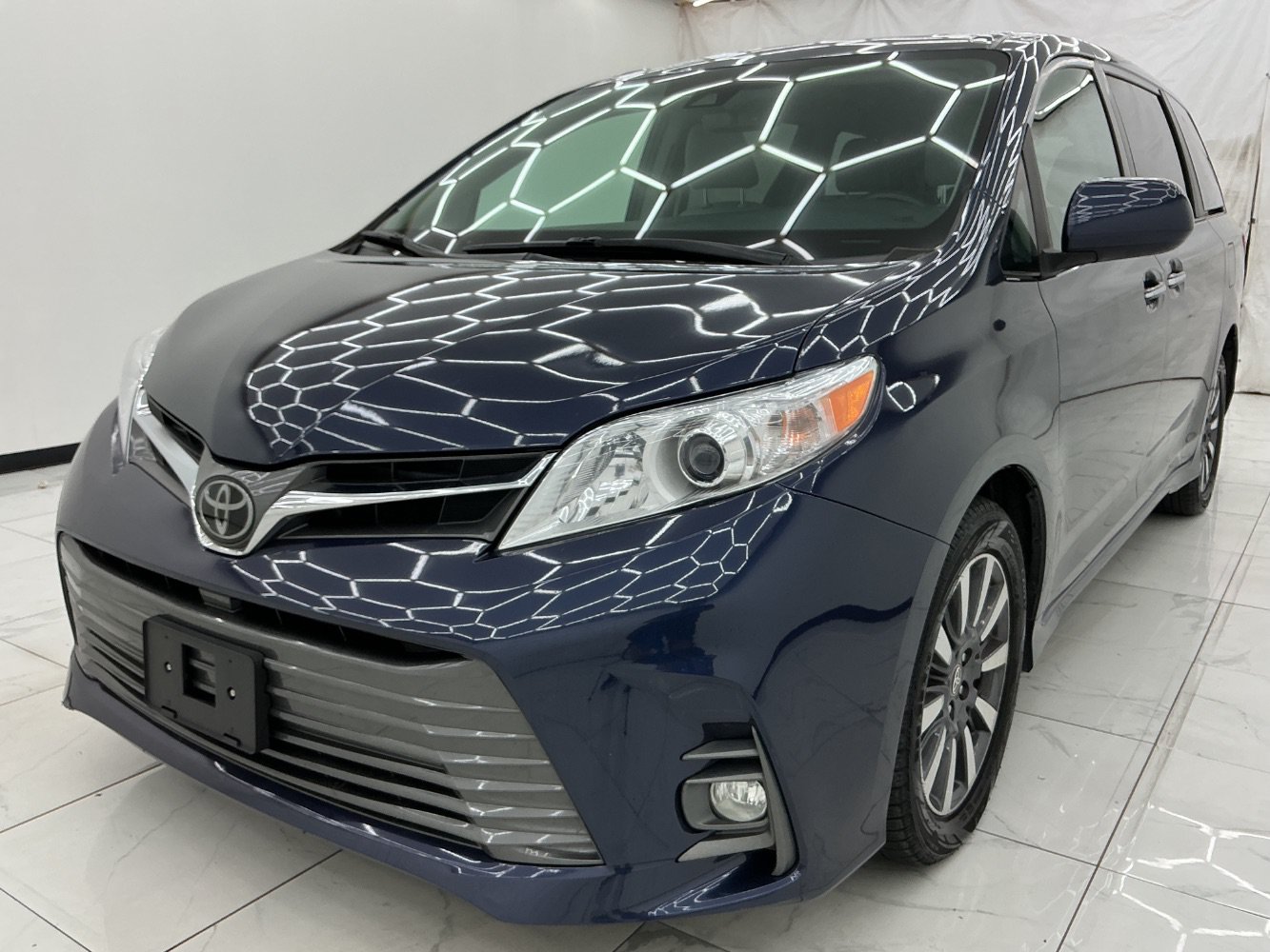 Used 2020 Toyota Sienna XLE