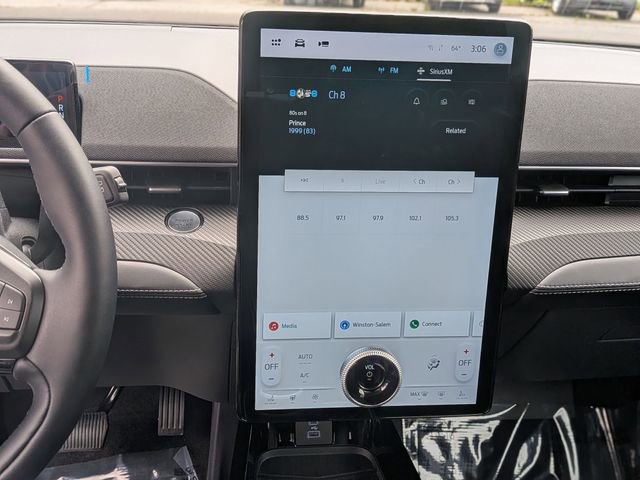 Used 2024 Ford Mustang Mach-E Select w/ Comfort Package Lite RWD image 19