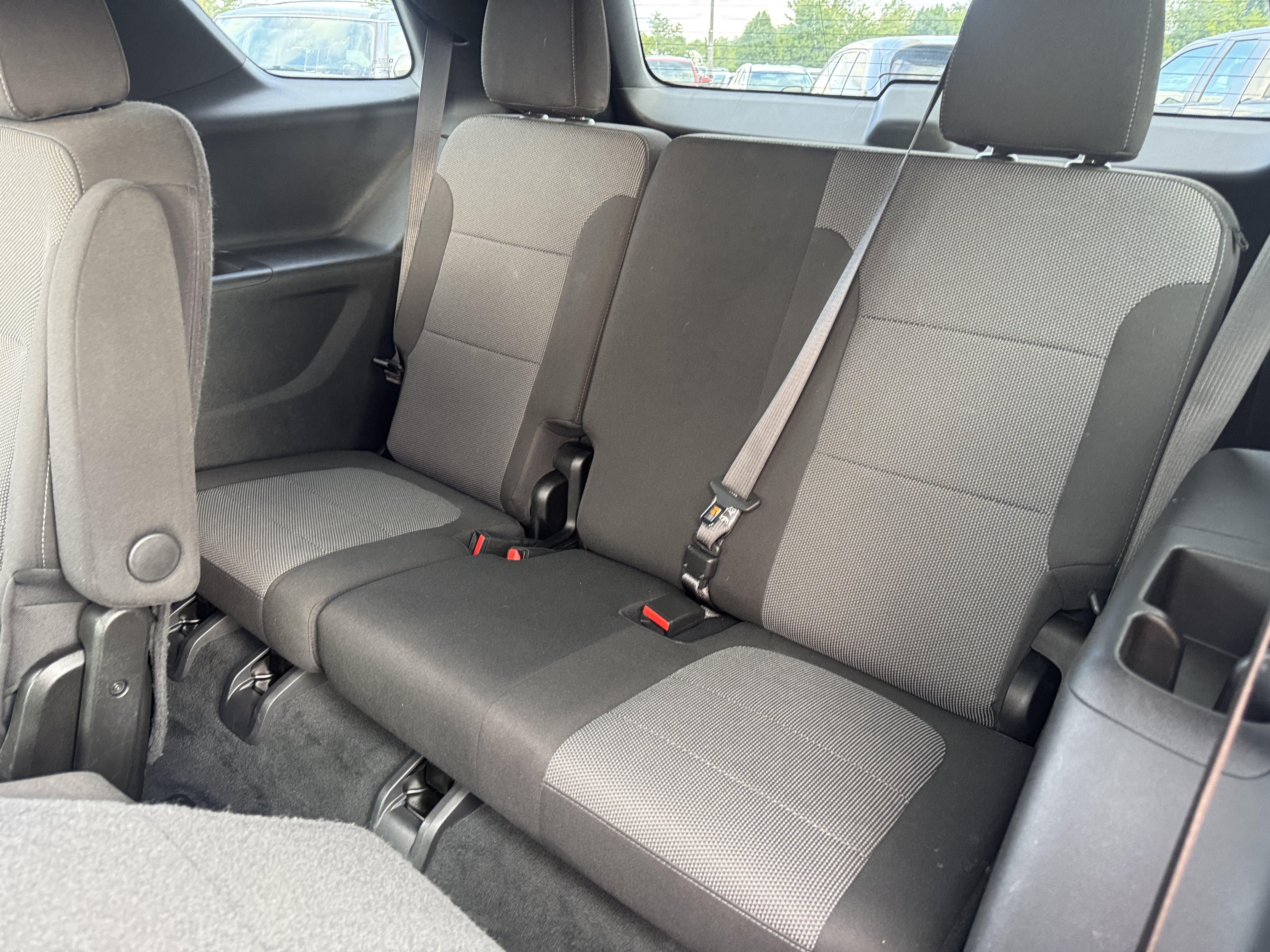 Used 2023 Chevrolet Traverse LT w/ LPO, Cargo Package AWD/4WD image 16