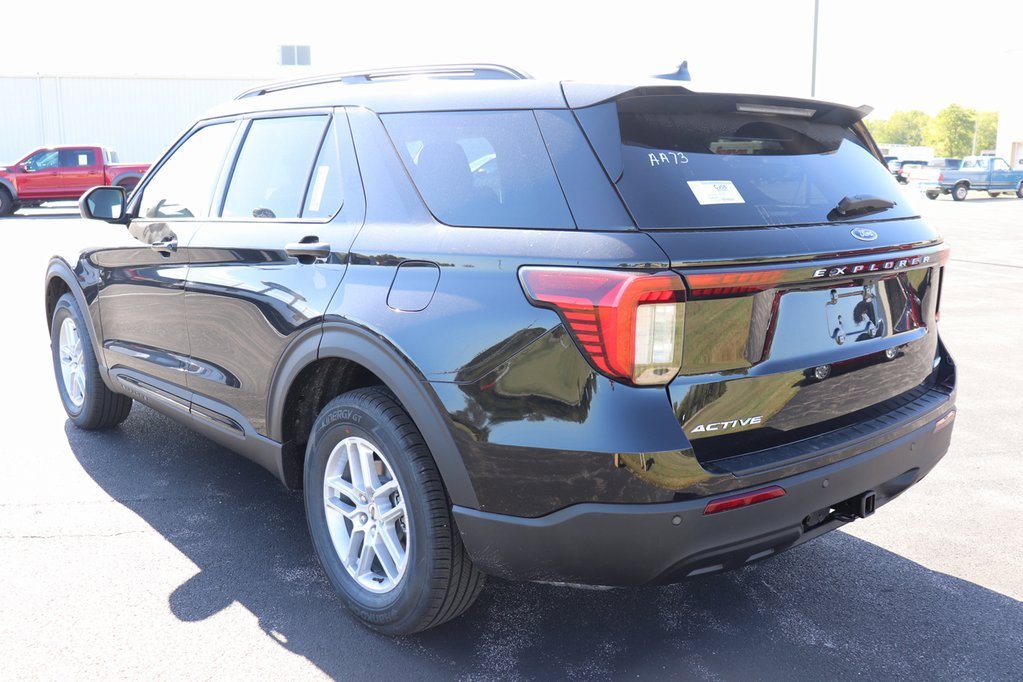New 2026 Ford Explorer Active image 10