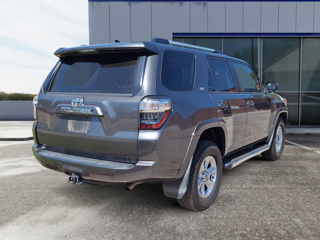 Used 2019 Toyota 4Runner SR5 RWD image 6